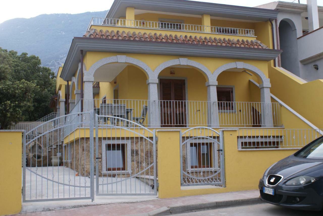 Ferienwohnung Casa Mariolu 2 Cala Gonone Exterior foto