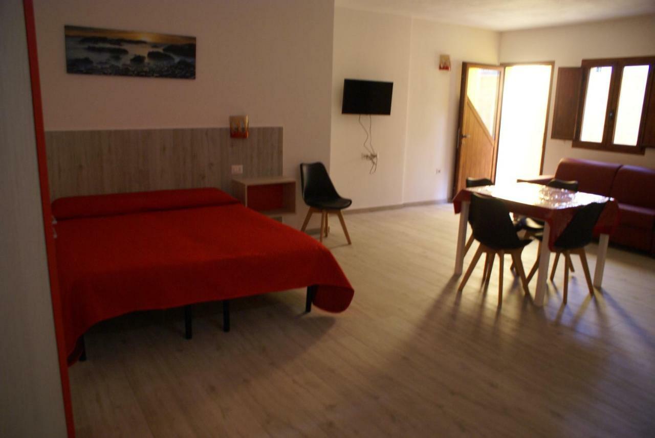 Ferienwohnung Casa Mariolu 2 Cala Gonone Exterior foto
